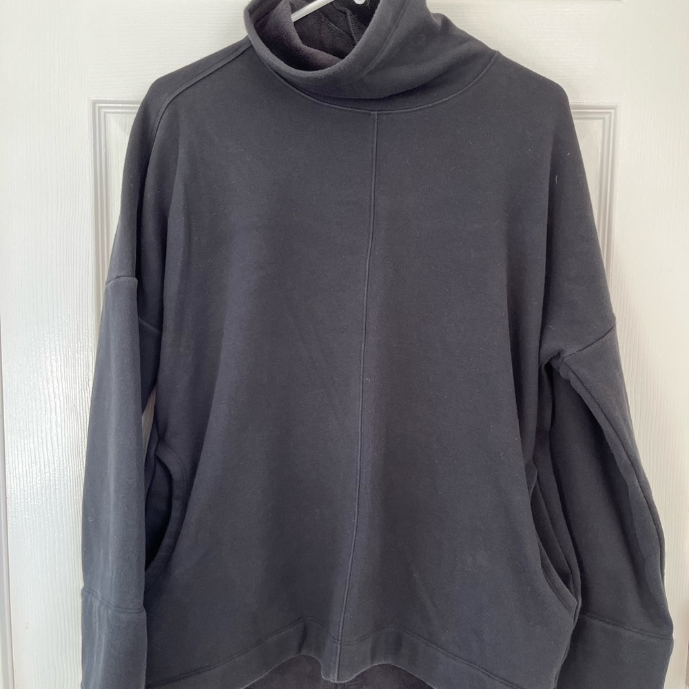 Athleta Black Turtleneck Fleece size XS